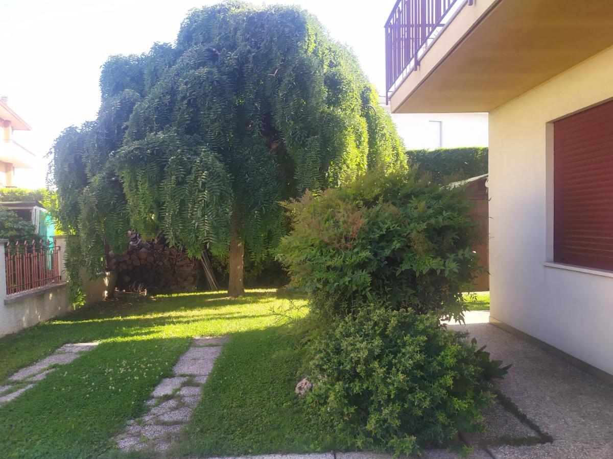 Al Casale B&B Casalserugo Екстер'єр фото