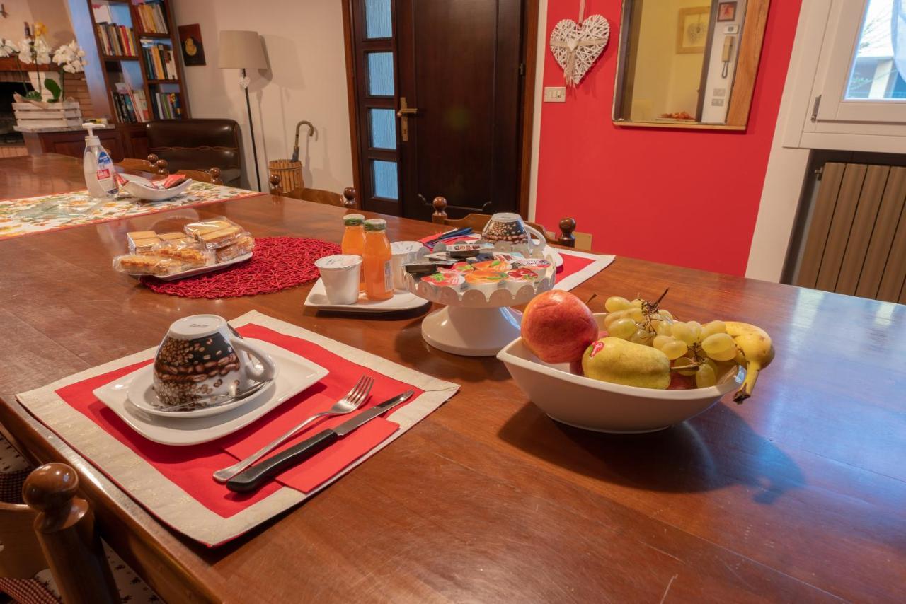Al Casale B&B Casalserugo Екстер'єр фото